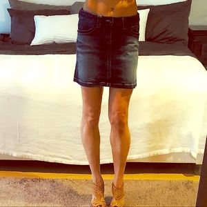 D9 Denim Skirt *Great Condition *14” *Super cute